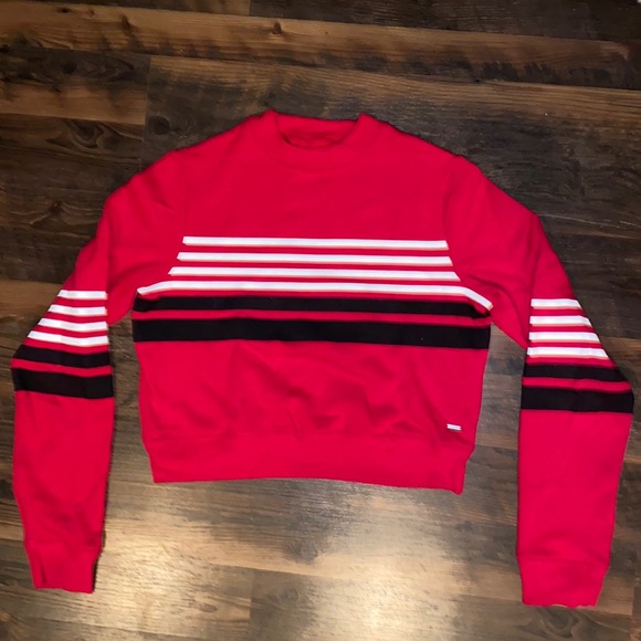 Hollister cropped crew neck Red with White and Black stripes size small. - Picture 1 of 5